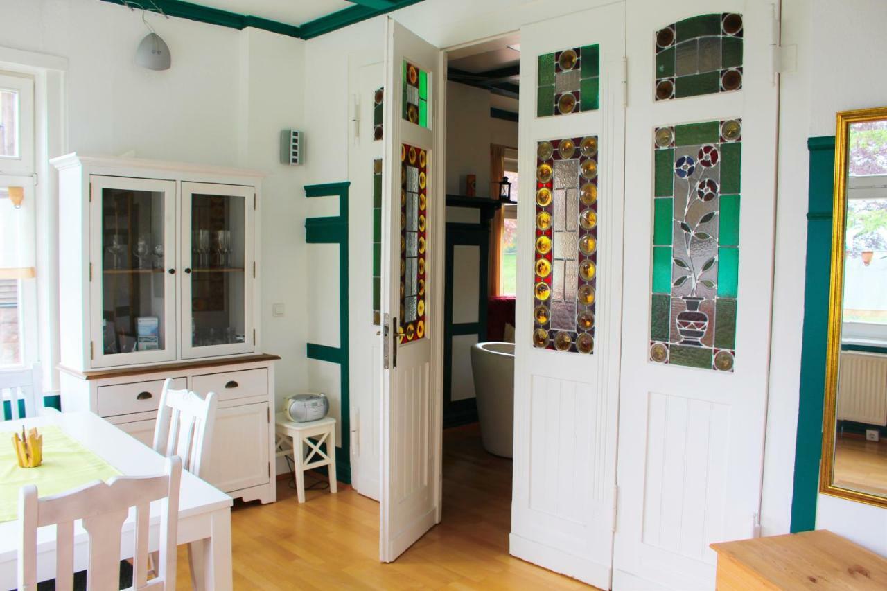 Ferienwohnung Villa Parkblick オーバーホーフ エクステリア 写真